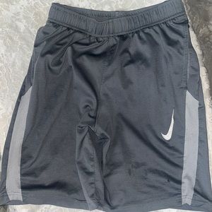 Preloved Nike Size L Boys Shorts.